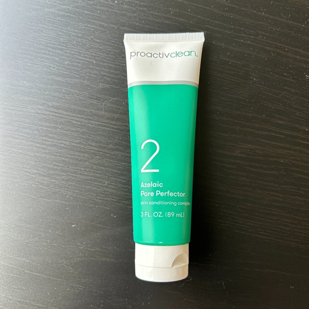 Proactiv Clean Azelaic Pore Perfector- Brightening Serum for face (89 ml)